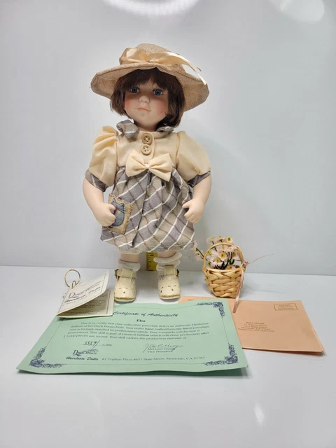 "Elsa" Duck House Heirloom Porcelain Doll 10" Certificate of Authenticity & Box
