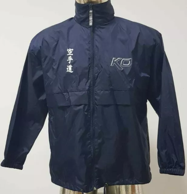 B&C Kway Giacca a Vento Impermeabile KO Italia Karate con Cappuccio da Uomo Blu