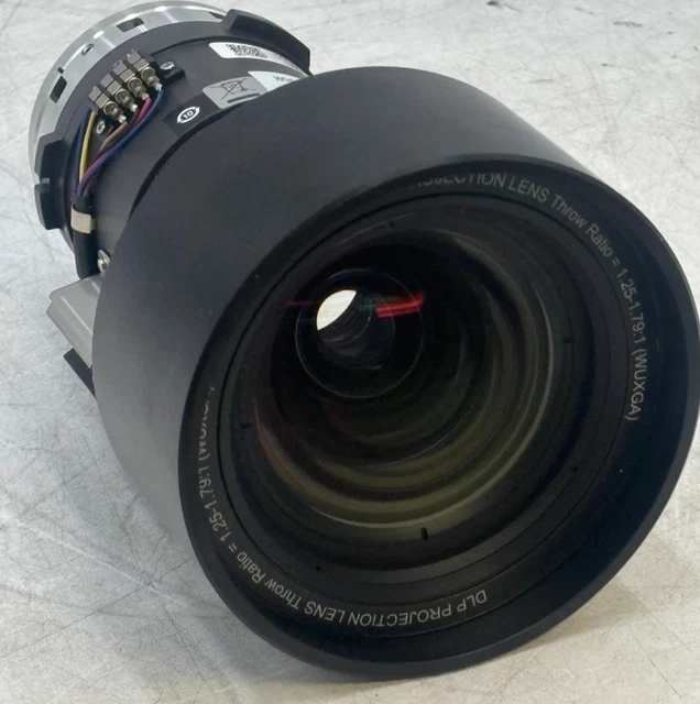 Nikon D5000 + AF-S 55-200mm f/4〜5.6G Projection Lenses, Slide & Movie Projection, Film Photography
