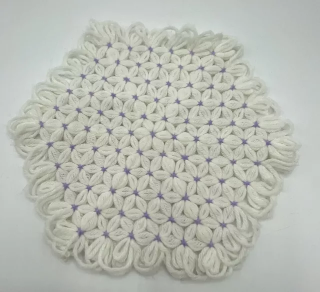 Vintage Yarn Star Trivet Hot Pad Country Cottagecore Daisy Loom White & Lavender