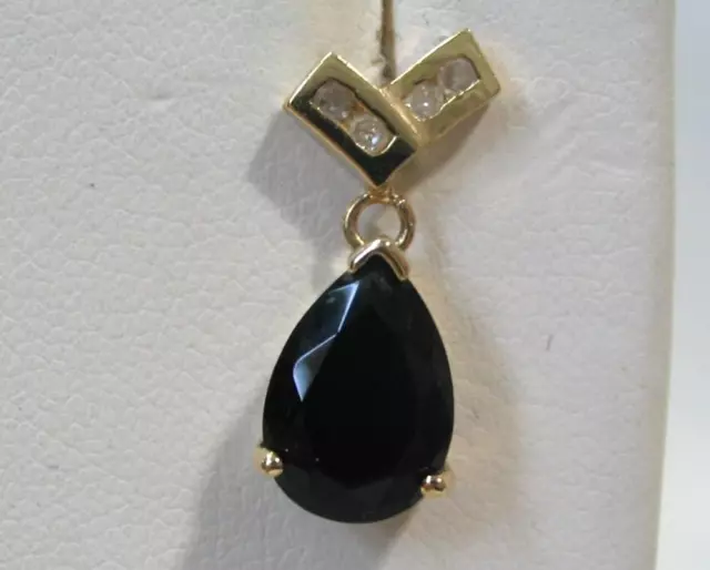 10 KT YELLOW Gold~ Onyx~Black Stone~Diamond Accent~ Pierced Post Dangle ...