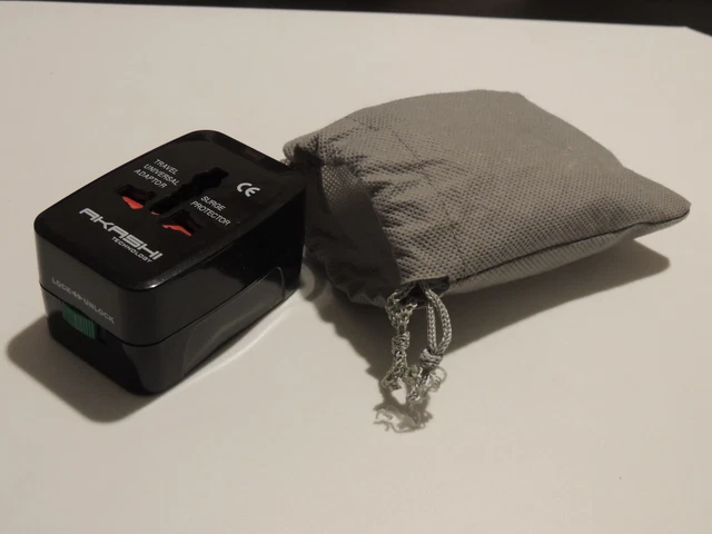 Adaptateur universel de voyage