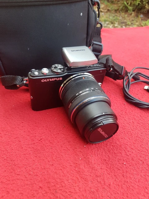 Appareil Photo Numérique Olympus Pen Lite E Pl5 + Obj 14 42Mm + Flash En L Etat
