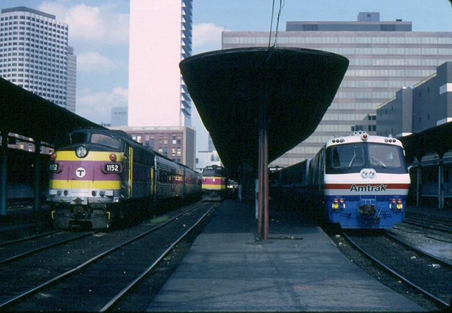 MBTA / Amtrak Line-Up # 1152/38+T  '1980' @ Boston,MA. ORIGINAL 35MM color slide