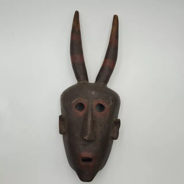 African Art Mukanda Mask With Heart-Shaped Face And Horns, Early, 20th Century