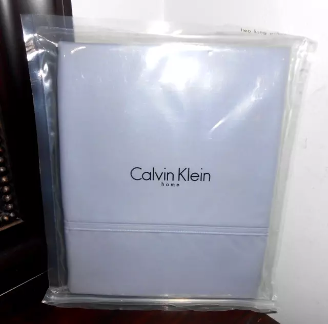 Rare! New CALVIN KLEIN BAMBOO FLOWERS KING Pillowcases in Solid Hyacinth