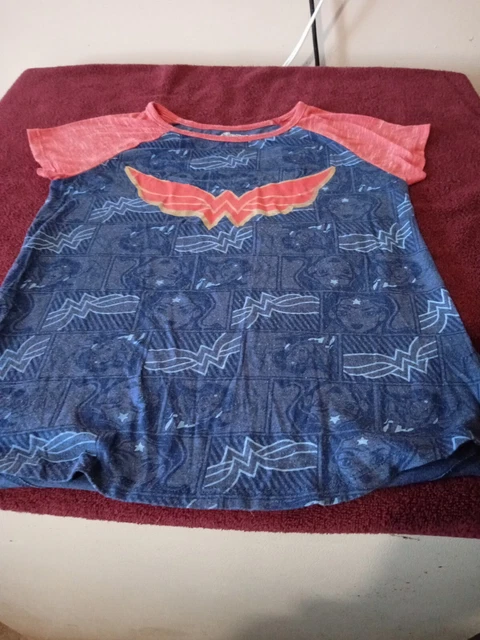Wonder Woman Girls Graphic T-shirt 10-12 L/G