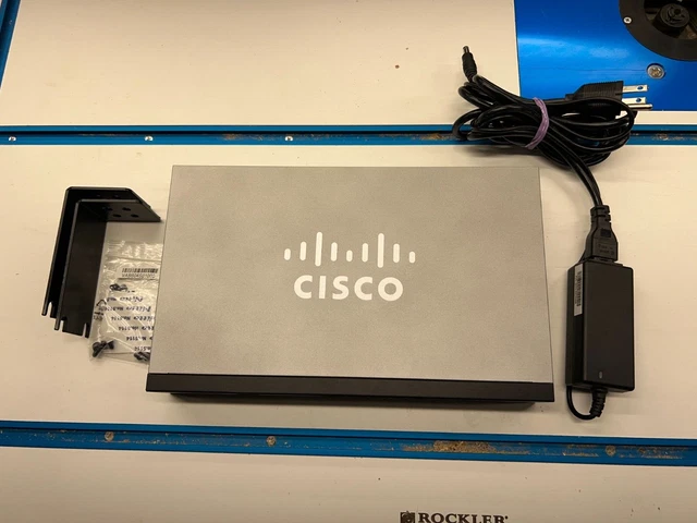 Cisco RV345 16 Port Dual WAN VPN Gigabit Router Rack Brackets, bumpers and Power