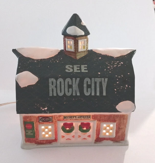 Coca-Cola Christmas Mooneys Barn Antiques Lit Town Square Collection Rock City