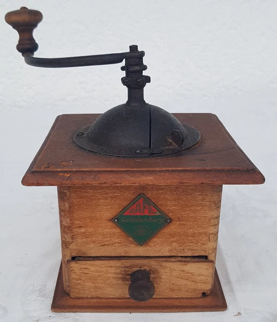 Schöne alte seltene Holz Kaffeemühle. (Cafe Goldenberg)