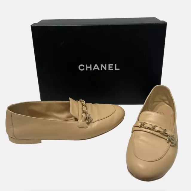 $950 CHANEL 19S Tan Beige Lambskin Leather CC Chain Loafers Flats
