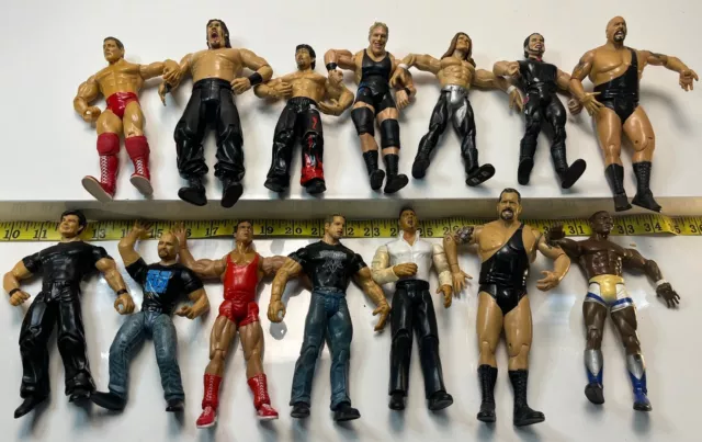 Huge Lot  14 WWE Wrestling Action Figures Jakks Pacific - Played With Condition