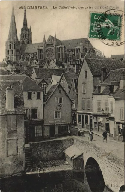 CPA CHARTRES - La Cathedrale vue prise du Pont Buju (34116)