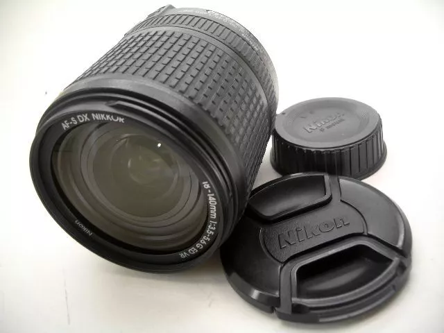 18-140mm Nikon DX ED VR F/3.5-5.6G SWM Nikkor IF Aspherical Weitwinkel AF-S