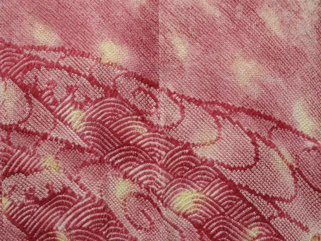 0916T07z500 Vintage Japanese Kimono Silk SHIBORI HAORI Red-Purple Wave 3