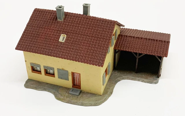 Hangar De Marchandises HWN Avec Grue - Piste 0, Pour Train Miniature, Occasion