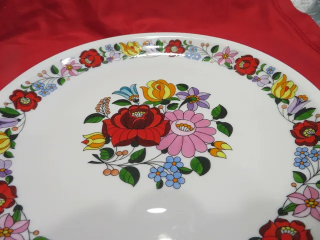 Kalocsa Hand Painted Porcelain Decorated Beautiful Wall Plate 9 1/4" 3
