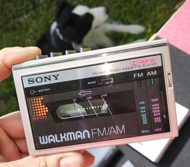 Sony WM F-10 II (post WM-10) Walkman Cassette With AM-FM Stereo Mint Condition Sony WM F-10 II (post WM-10) Walkman Cassette With AM-FM Stereo Mint Condition