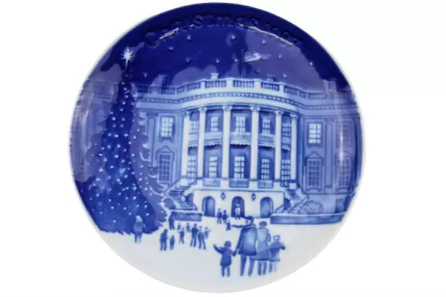 Royal Copenhagen Bing & Grondahl 1987 Christmas Eve at the White House