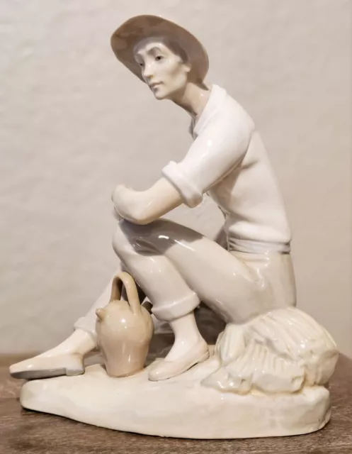 Vintage Lladro Boy Man Farmer Sitting On Hay W/ Sickle Porcelain Figurine Spain