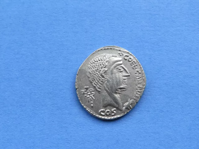 Römische Republik C. Coelius Caldus 51 v. Chr. Silber Denarius 3,40 Gramm