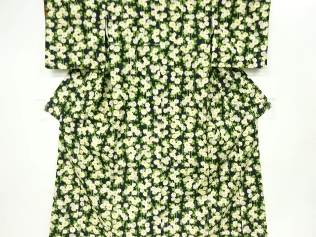 6326434: Japanese Kimono / Vintage Kimono / Tokamachi Tsumugi / Woven Kiku