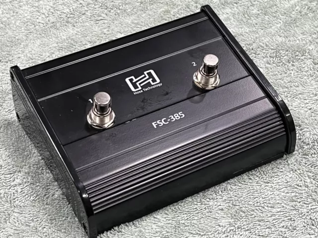 Hosa FSC-385 Guitar-Style Dual-Latching Two-Button Footswitch