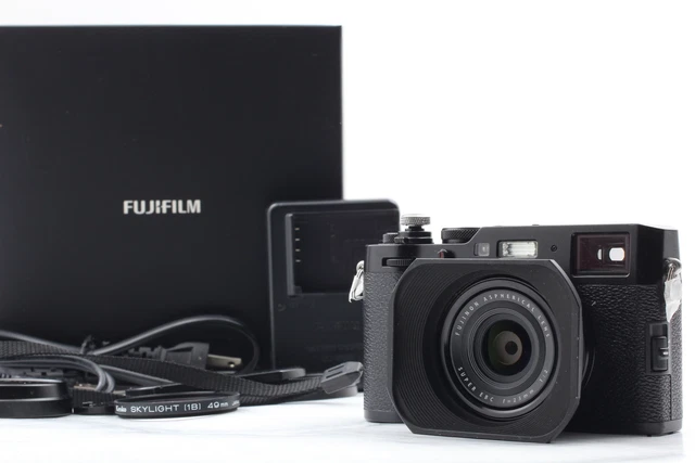 [Near MINT in Box w/ Hood] Fujifilm X100F Black Digital Camera 24.3MP From JAPAN