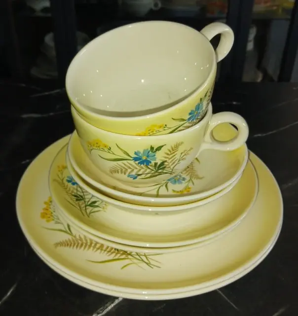 Vtg 8PC Taylor Smith Taylor Versatile Lunch Set Lunch Plates Bowls Cups Saucers