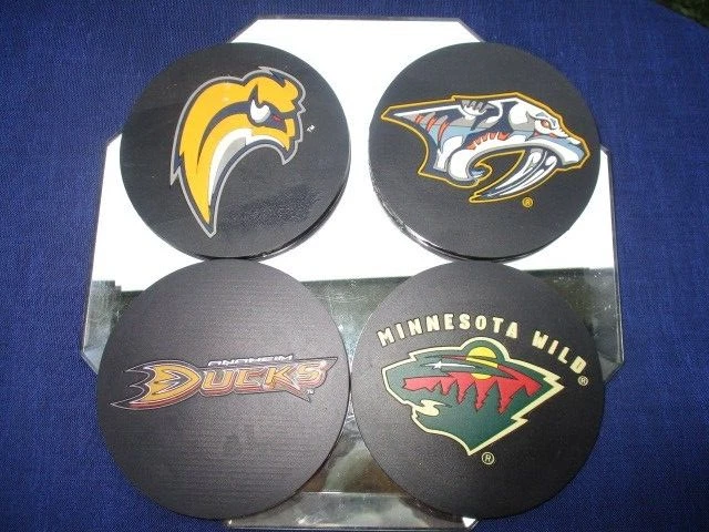 4 Nhl Hockey Team Logos Rubber Mat Coasters Bud Light Beer Barware