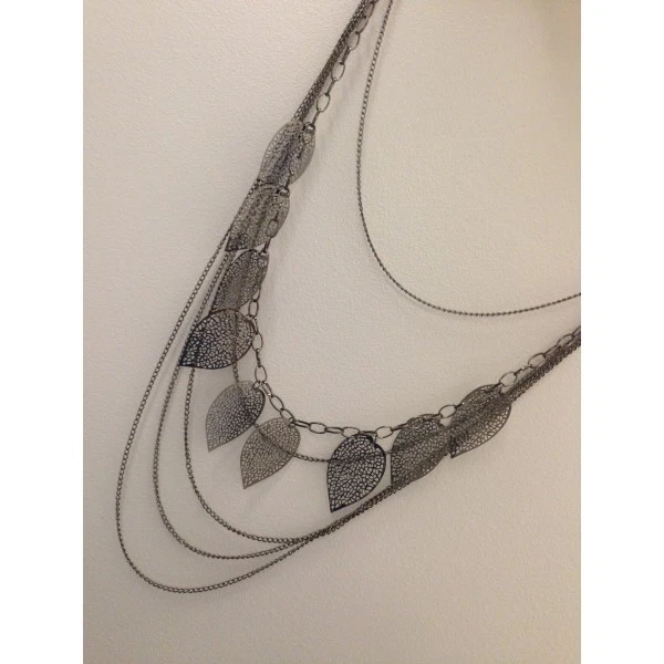 Collier Sautoir Fashion Hippocampe Noir - Pour Femme, Neuf Avec étiquettes, Bijou Fantaisie