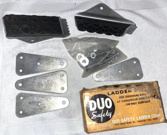 NEW in box (old stock) DUO SAFETY LADDER SHOES Type SSW   - One Pair - USA made