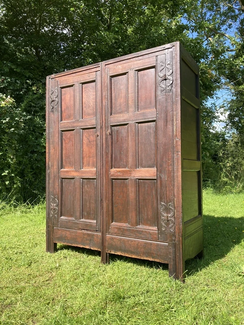 Antique 18th Century English Oak Gothic Double Wardrobe Armoire Linen Press #M