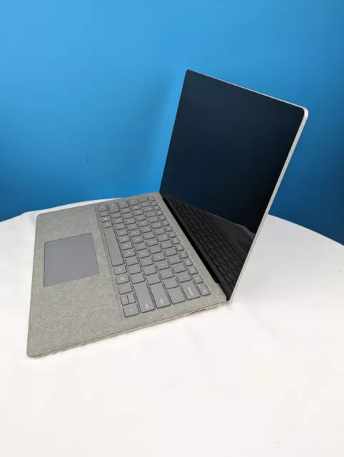 Microsoft Surface Laptop Intel i5-7300U 8GB RAM 256GB SSD Win 10 Pro Touch 3