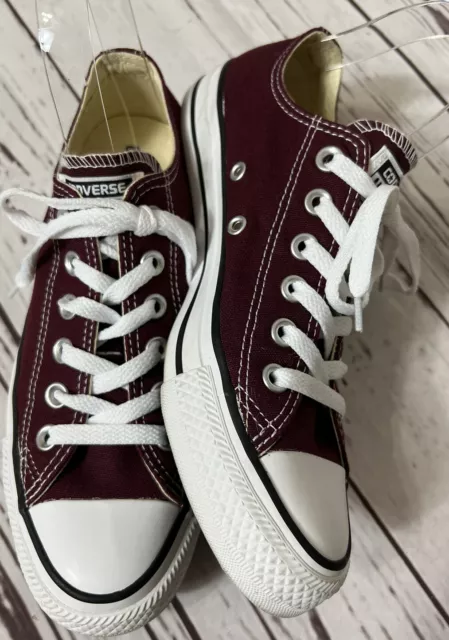 Converse Womens All Star Chuck Taylor Burgundy Low Top Skate Shoes Size 7
