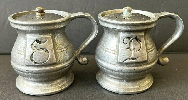 Wilton Armetale Plough Tavern Pewter Salt and Pepper Shakers Vintage RWP Metal