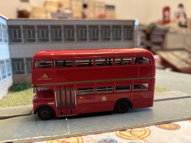 EFE 31804 RMA Routemaster East London Route 15B Oxford Circus £10.77 ...
