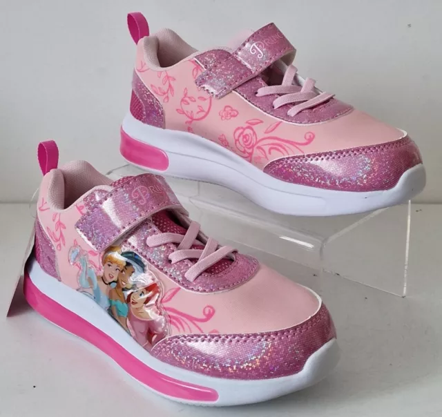 Lotto di lavoro 12 x scarpe da ginnastica illuminate Disney Princess scarpe da ginnastica rosa taglia UK 2