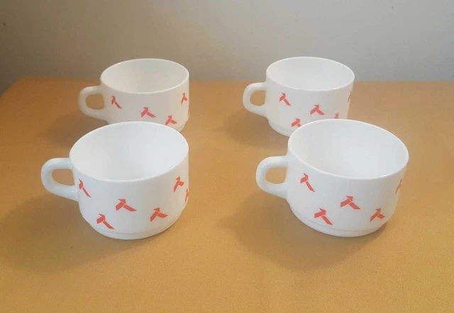 Lot de 4 tasses Arcopal vintage décor origami cocotte rouge en TBE