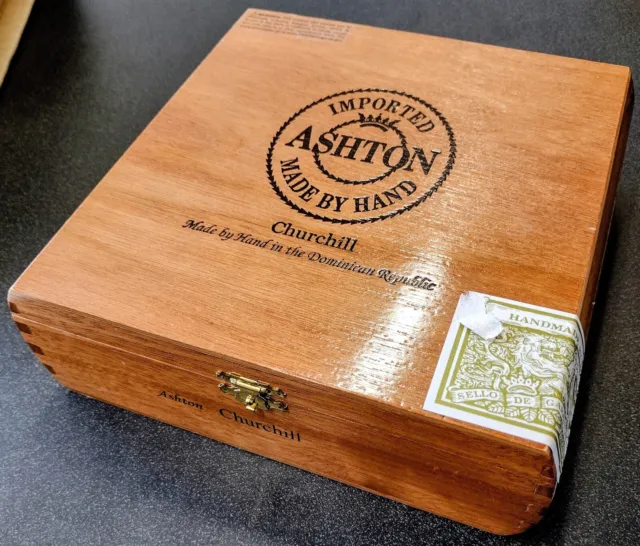 Ashton Classic Churchill Empty Wooden Cigar Box -No Cigars Inside