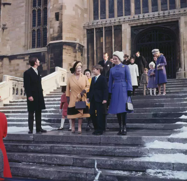 Queen Elizabeth the Queen Mother with Prince Charles 1970 OLD PHOTO