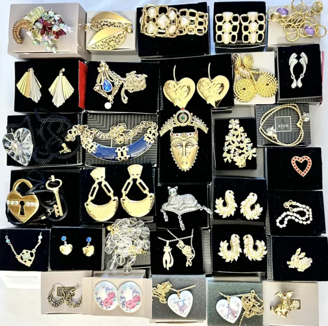 1992 Big Avon Lot In Original Boxes Very Nice Vintage Estate Jewelry