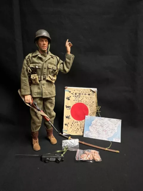 DiD DRAGON IN DREAMS WWII US 77th Infantry Captain MINT 1:6 scale Action Figure