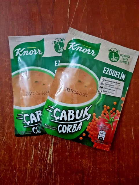 Zuppa pronta Ezogelin di Knorr porzioni da tazza confezione da 2