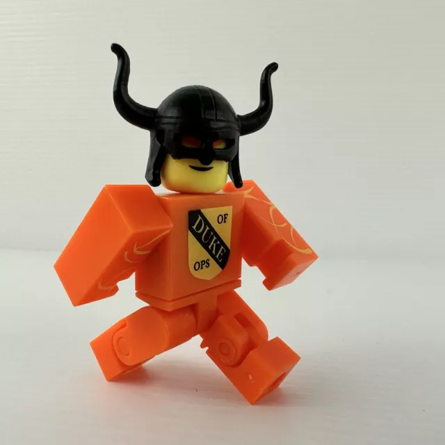 Roblox Series 1 Classic Noob 3 Mini Figure Includes Series 1