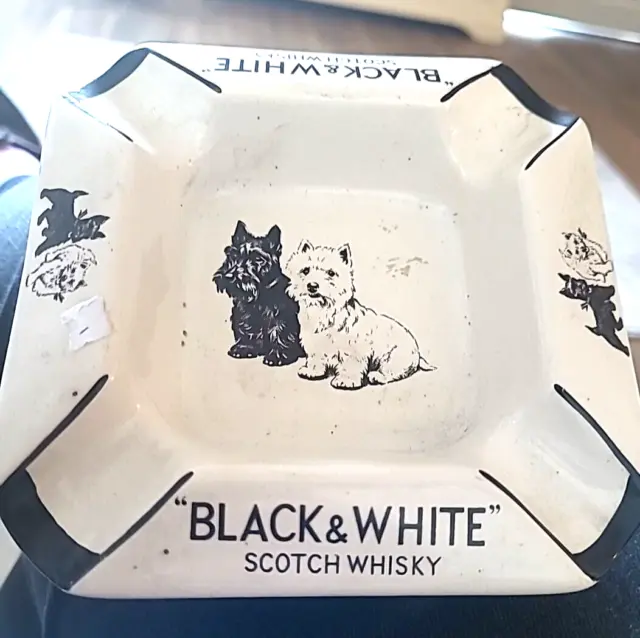 Vintage, Scotch Whisky “Black & White” Ashtray JAMES GREEN & Nephew LTD C1960