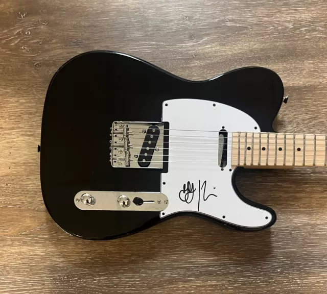 * GREG GRAFFIN * signed electric guitar * BAD RELIGION * 1