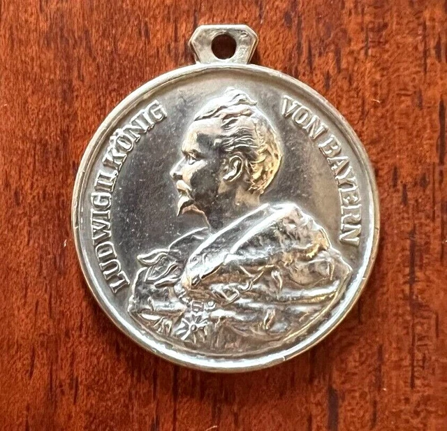 Monchen VINTAGE MEDAL - Ludwig II King Of Bavaria - Bayern Deschler Monchen 90 ...