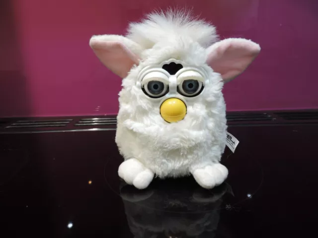 Vintage Original Snowy White Furby 1998 Tested and Working