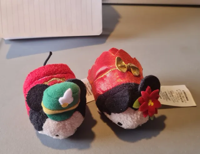 Disney Store Mickey and Minnie Mouse Christmas Tsum Tsum